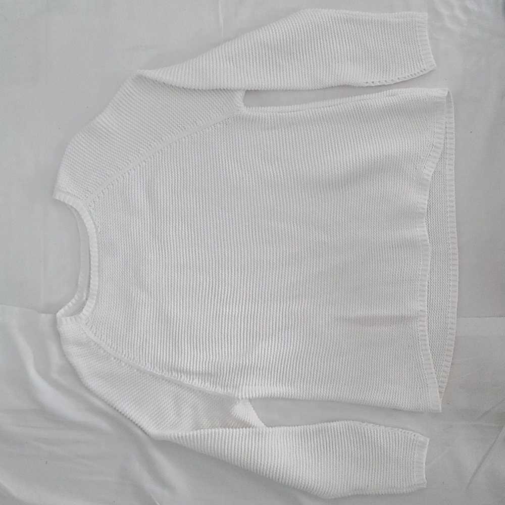 Zara white sweater